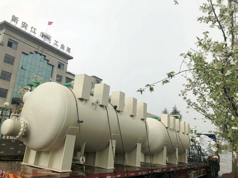 杭州新安江工業(yè)泵有限公司-水噴射真空機組、pph纏繞儲罐等